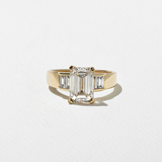 Nova Emerald-cut with Baguette Diamonds