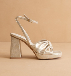 The Zoey | Light Gold knotted band platform  heel