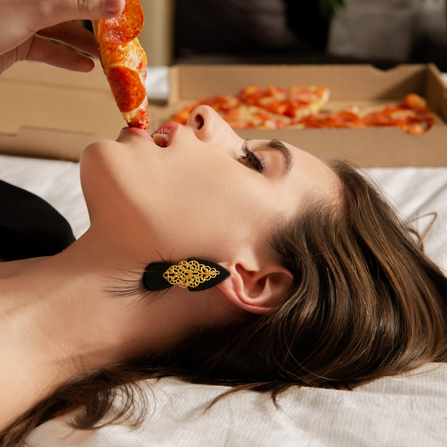 Victoria Earrings-gallery-42378180067480