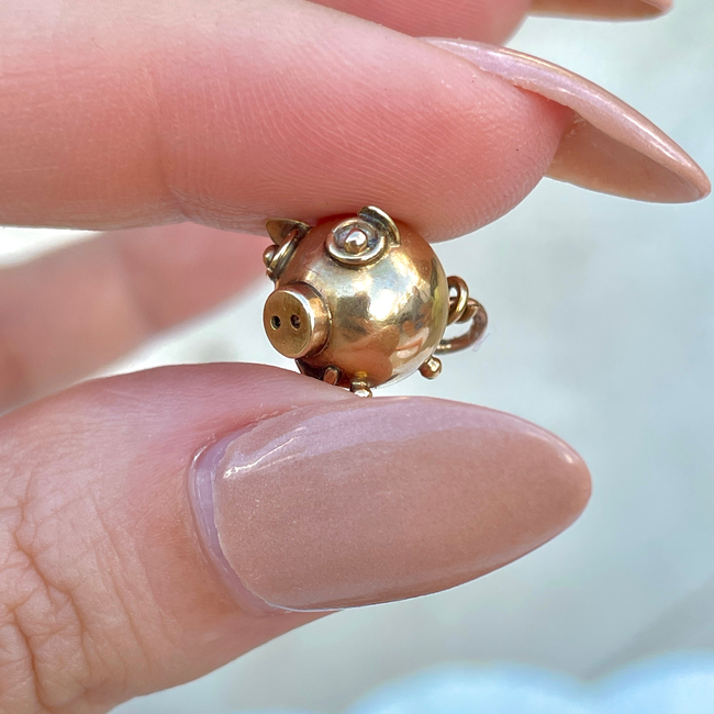 Antique yellow 9K piggy charm-gallery-56198637551931