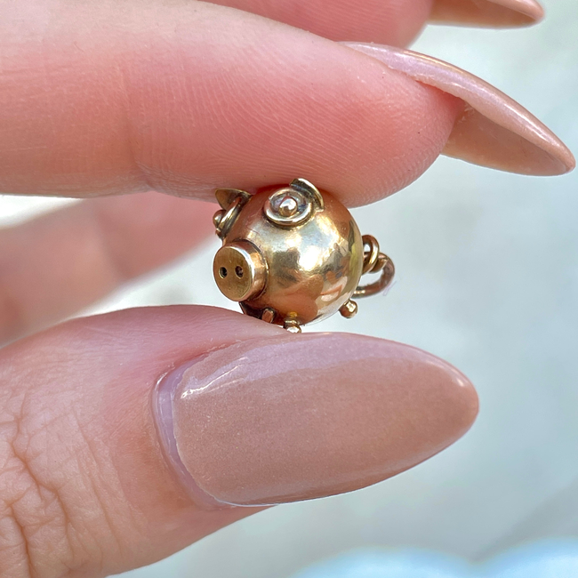 Antique yellow 9K piggy charm-gallery-56198637551931