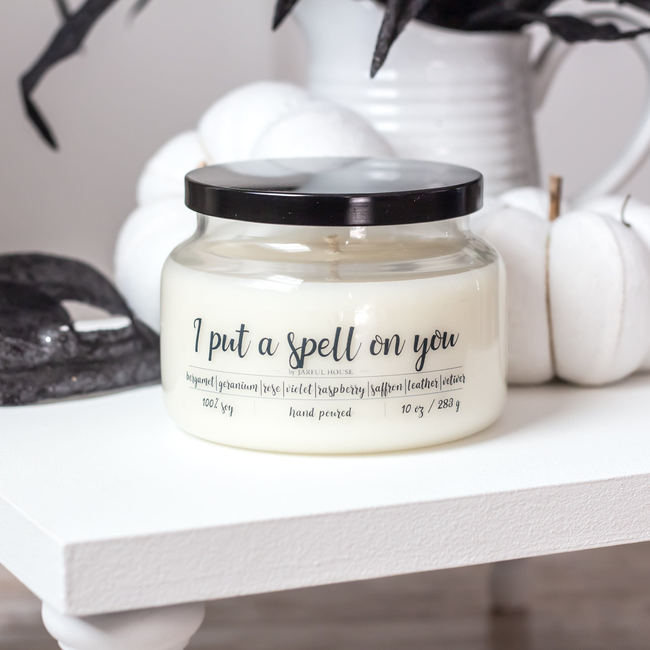 Halloween Candle I put a spell on you - 10 oz | Bergamot + Geranium + Rose + Violet + Raspberry + Sa-gallery-28424328216646