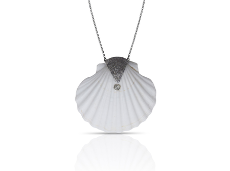 Jumbo Scallop Shell Necklace
