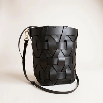 THE ZENOBIA WOVEN BUCKET BAG