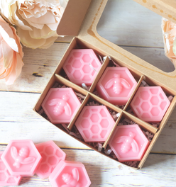 PS I Love You Honeycomb Wax Melts | Magnolia Peony Bergamot Amber Coco Wax Tarts