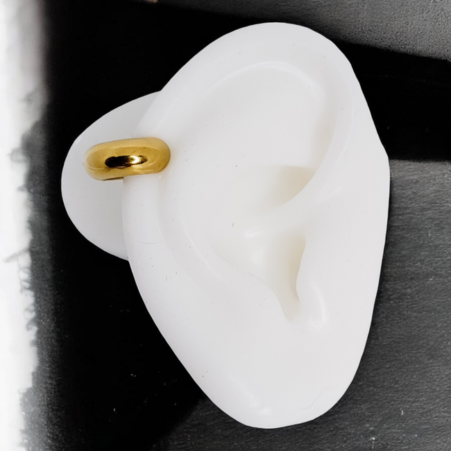 Smooth Bold Ear Cuff-gallery-42503542833402