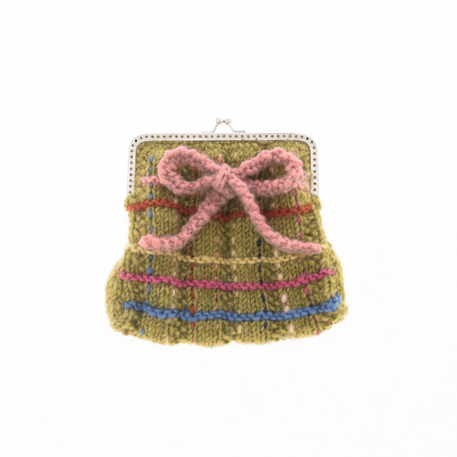 1072P-GR Plaid Clasp Pouch.jpg