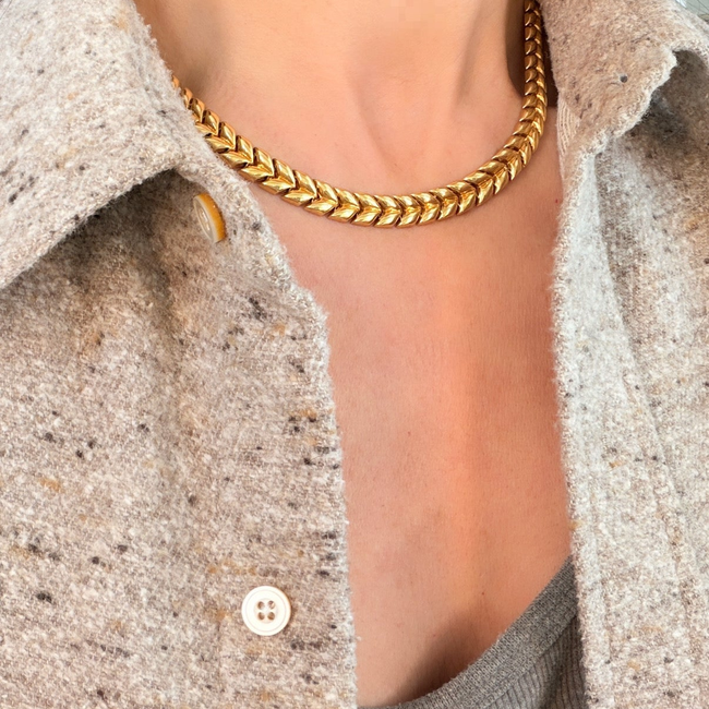 Vintage yellow 18K chevron link chain, 16.5 inch-gallery-57436761686331