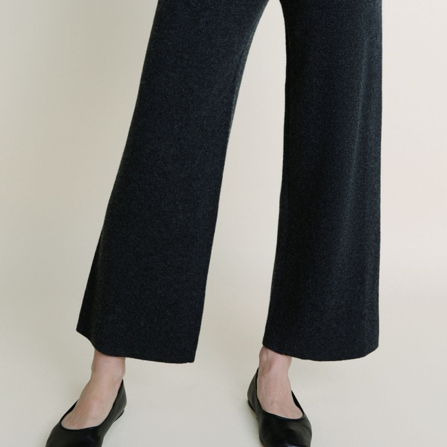 The Liz Set-gallery-38536871018635