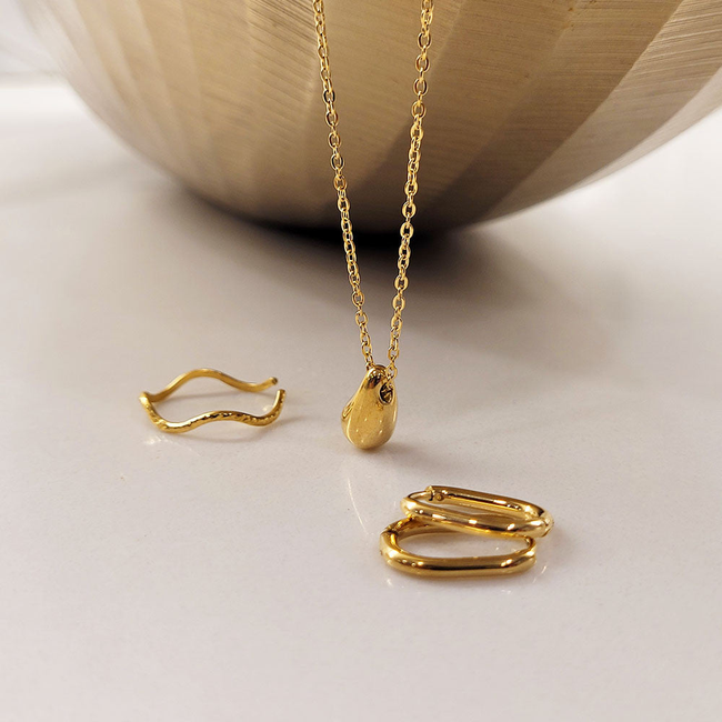 Droplet Gold Pendant-gallery-42474121920762