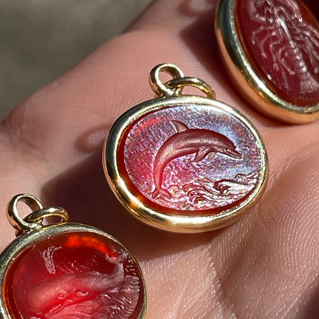 Vintage yellow 18K carved carnelian aquatic animal pebble pendants-gallery-53189500928315