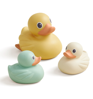 Itzy Ducky Family™ Bath Toy Set