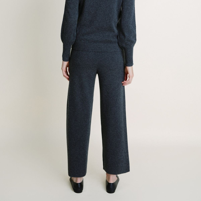 The Elizabeth Set-gallery-38565553471627