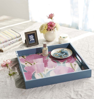 Tulip Blooms 15 Inch Square Tray