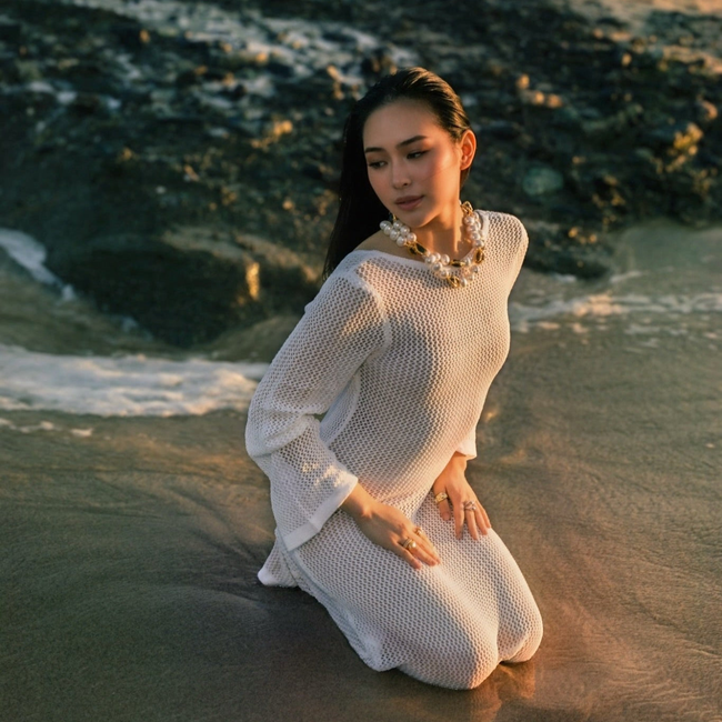 Mega Pearl & Amethyst Necklace-gallery-33438067589195