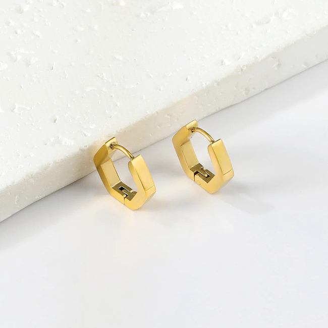 Arya Geometric Huggie Hoop Earrings-gallery-42474074243322
