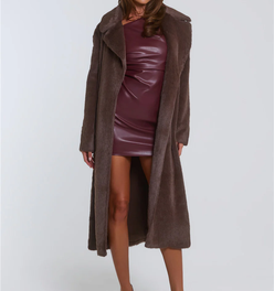 Plushé Faux Fur Coat Chocolate