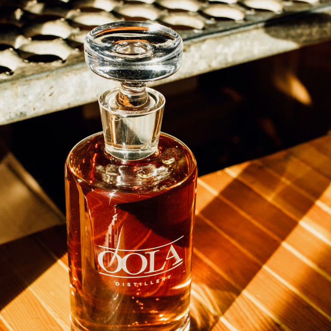 "OOLA" Monogramed Round Decanter-gallery-0