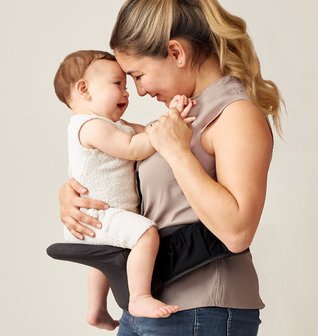 Itzy Hold & Fold™ Hip Seat Baby Carrier