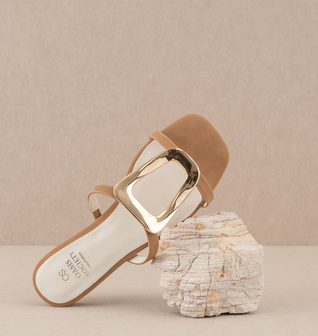 The Amiyah | Camel Statement Buckle Sandal