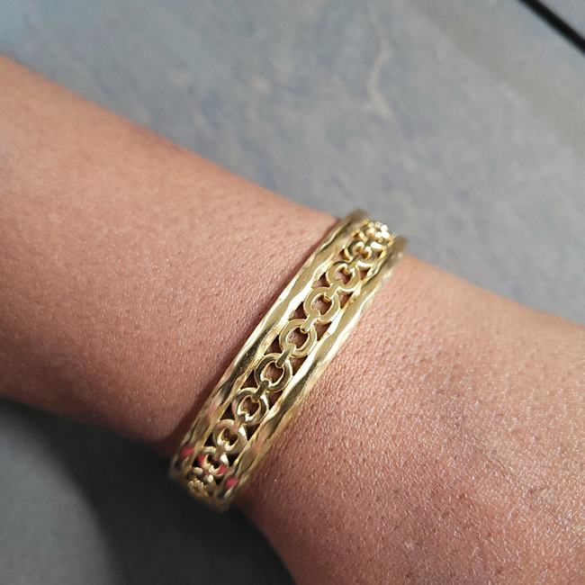Bunmi Gold Cuff-gallery-42474107142394