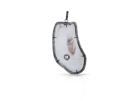 Medium Oyster Diamond Pendant