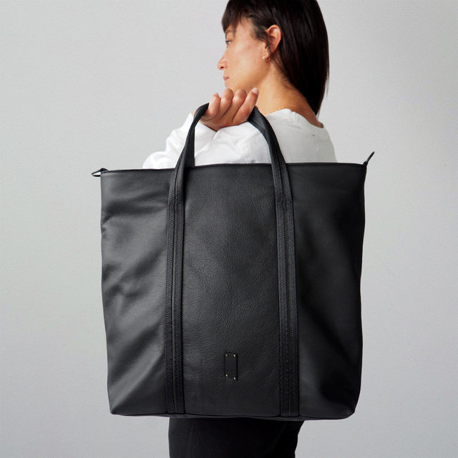 ROBIN Tote in Upcycled Leather-gallery-43681011532027