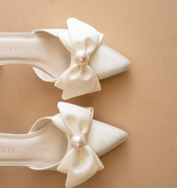 The Colette | Ivory Pearl Bow Bridal Heel
