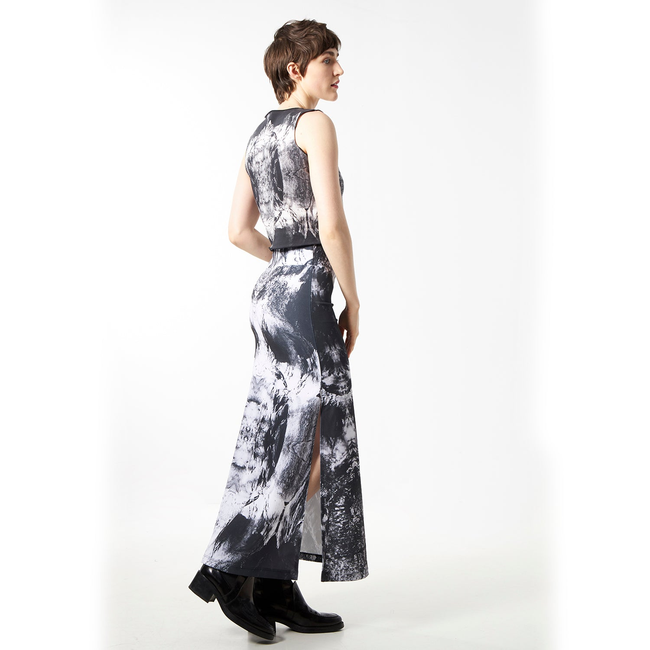 Babs Body-hugging Midi Skirt - Black/White Nature Print Design-gallery-45252201513256