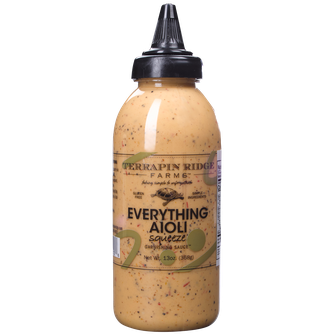 Everything Aioli Squeeze Garnishing Sauce - 13 oz