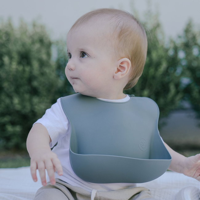 Silicone Feeding Bib-gallery-53123591897398