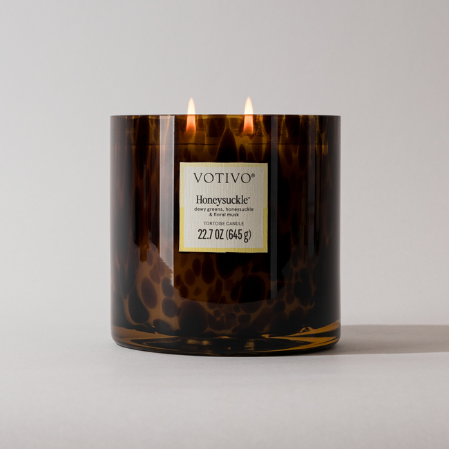 Honeysuckle Tortoise Candle-gallery-32111863005286