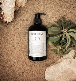 WHITE SAGE & SANTAL SHAMPOO