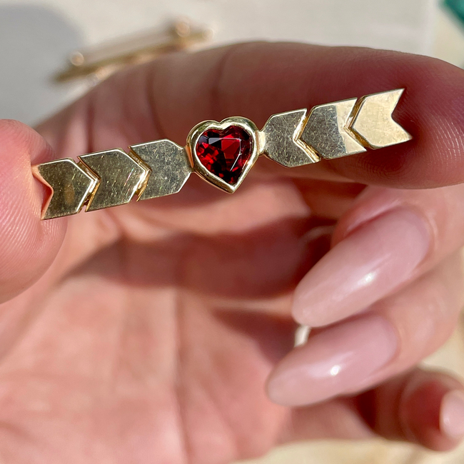 Vintage yellow 14K bezel set red garnet heart pin, 1.5 inch-gallery-47461368725819