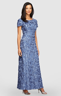 Petite Evelyn Rosette Lace Long Gown