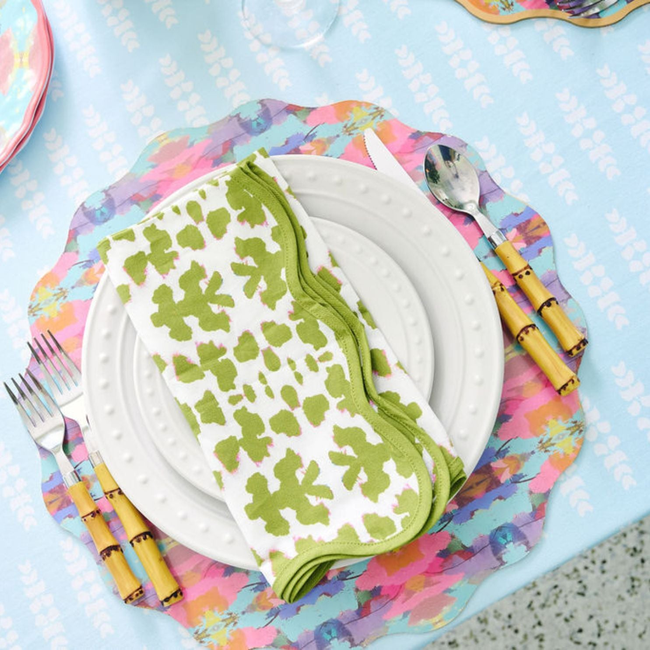 Chintz Green Scalloped Dinner Napkins-gallery-43981701939448