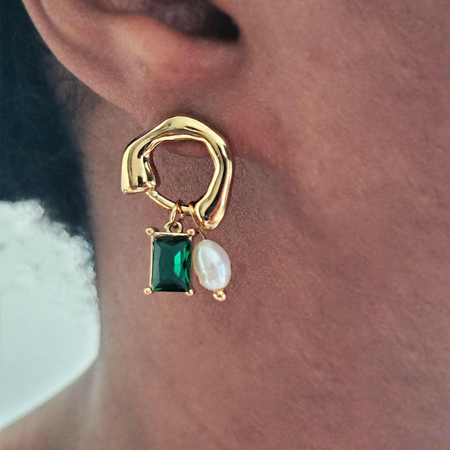 Basil Gold Stud Earrings-gallery-42474081452282