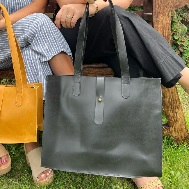 Large Leather Handbag with Laptop Divider-gallery-33214365532226