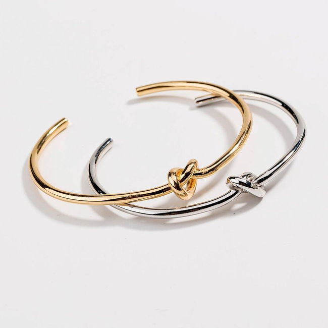 Dainty Love Knot Bracelet-gallery-30351680340026
