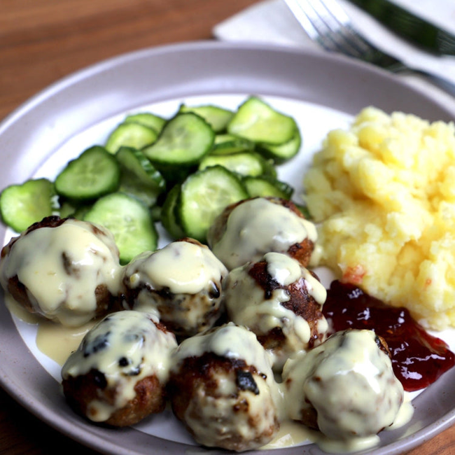 explore SWEDEN-gallery-48747513938195