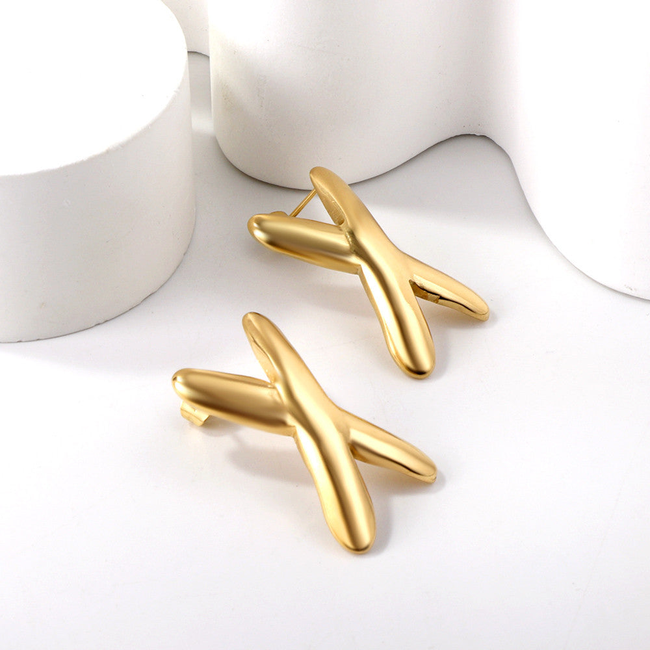 Beso "X" Stud Earrings-gallery-42474084860154