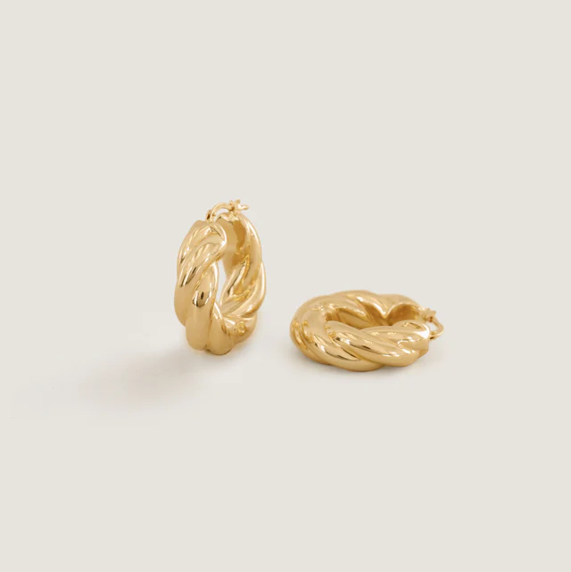 5x7_low_res_14k_solid_gold_ecom_flat_MD_TaylorHoopEarrings.webp