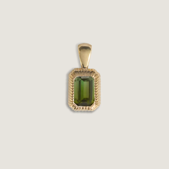 5x7_lyra_green_tourmaline_acb88661-a7cd-4b93-9500-bb8e4281dbb8.webp