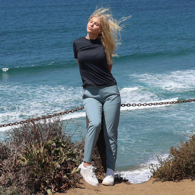 Women's Crewneck Butter T - Black Heather-gallery-47296444530913