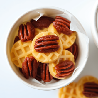 Nutty Waffles Wax Melts – Waffle & Pecan Shapes, Sweet Maple Caramel Scent