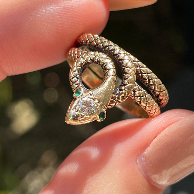 Vintage yellow 14K textured snake ring with .1 ctw diamond and emerald eyes, size 6-gallery-56085129003323