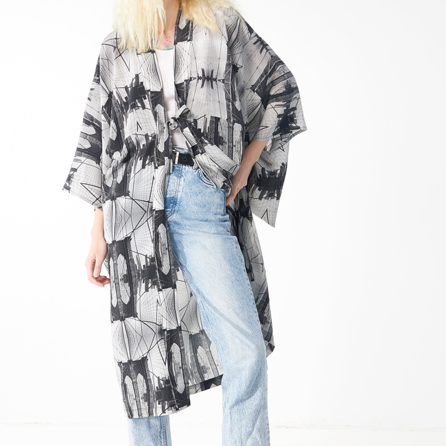 Babs Silk Kimono - Brooklyn Bridge - Black/White-gallery-40066182775080
