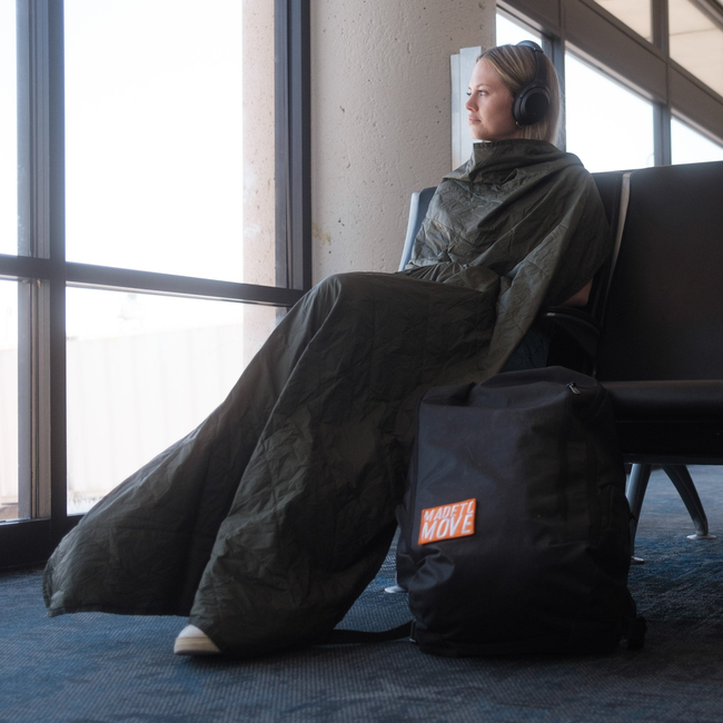 Layover™ XL Travel Blanket - Packable & Puffy | Spruce-gallery-30784844988551