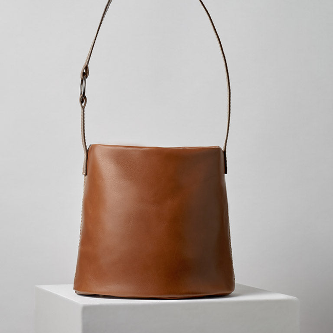 706 Bucket Bag in Cinnamon-gallery-5312597917763