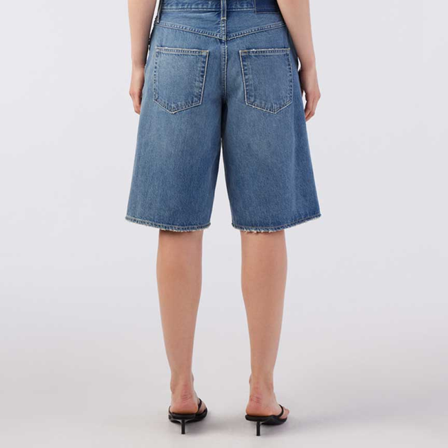 Laura Short <br> Off Beat-gallery-32929937588290